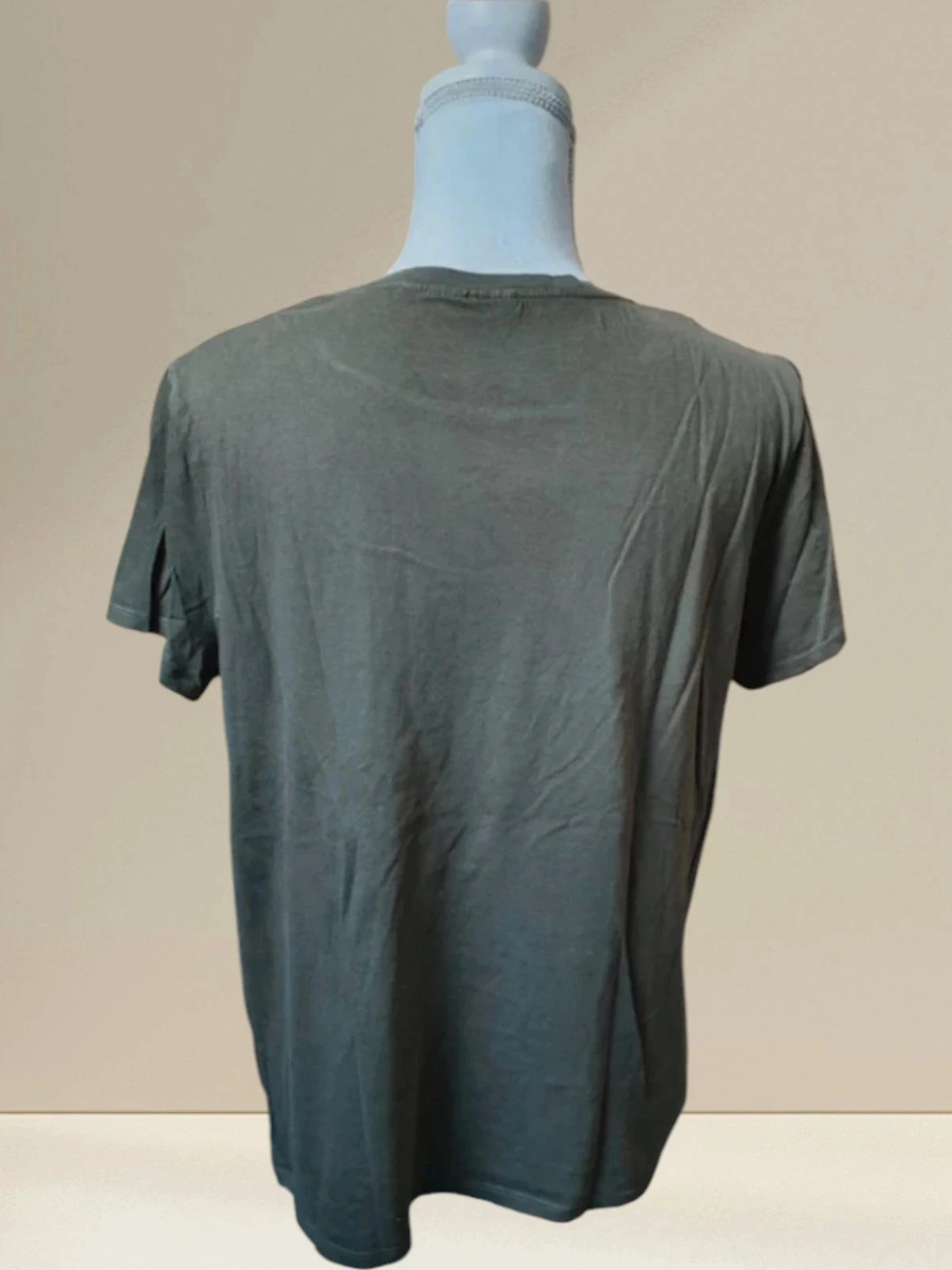 T-shirt – photo 2